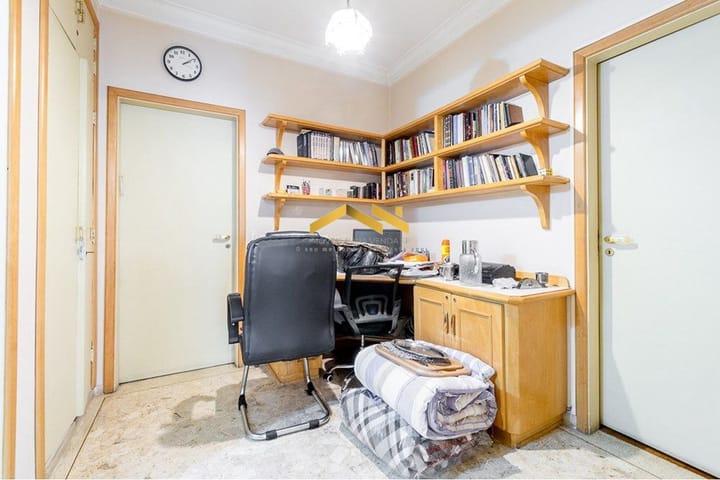 Apartamento à venda com 3 quartos, 188m² - Foto 9