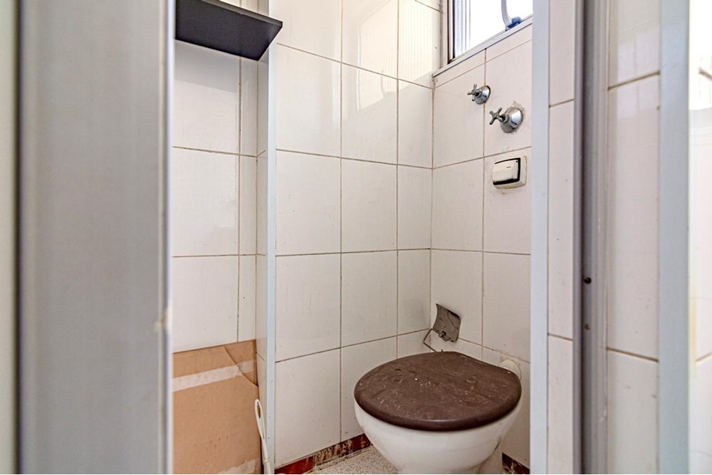 Apartamento à venda com 2 quartos, 64m² - Foto 13