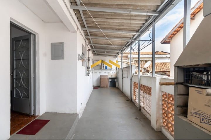 Casa à venda com 5 quartos, 265m² - Foto 11