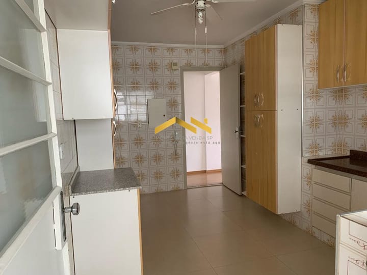 Apartamento à venda com 2 quartos, 72m² - Foto 13