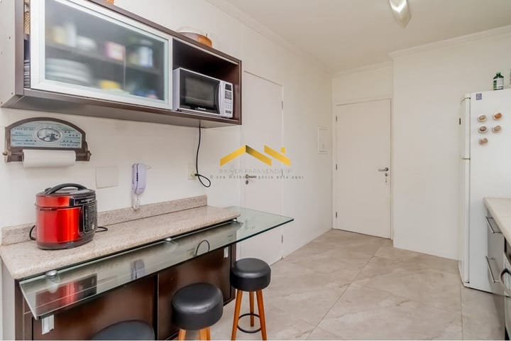 Apartamento à venda com 3 quartos, 130m² - Foto 8