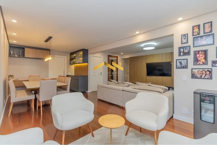 Apartamento à venda com 3 quartos, 123m² - Foto 1