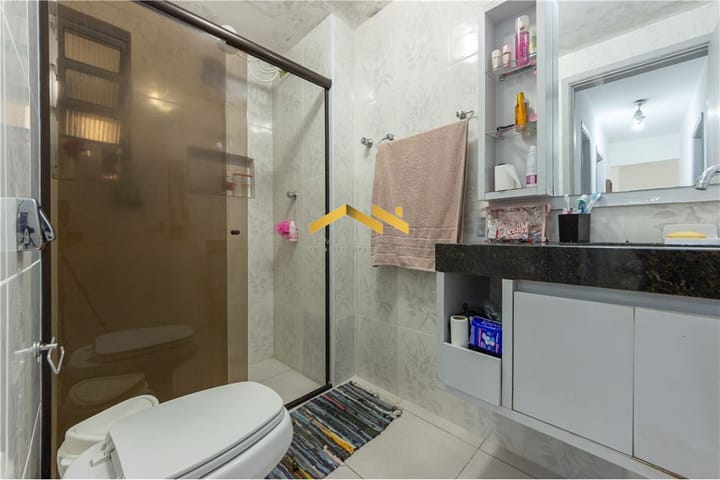 Apartamento à venda com 2 quartos, 70m² - Foto 11