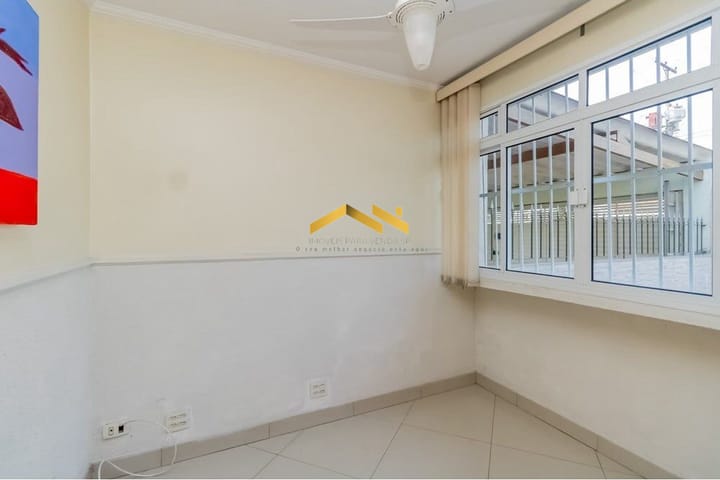 Casa à venda com 3 quartos, 151m² - Foto 4