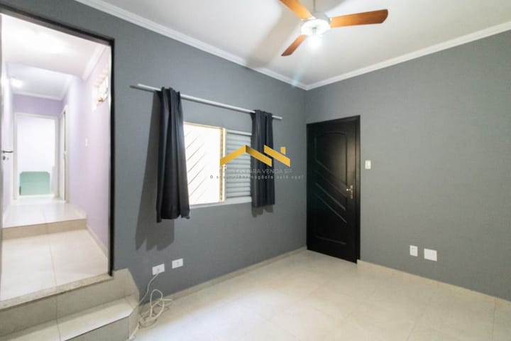 Casa à venda com 3 quartos, 194m² - Foto 13