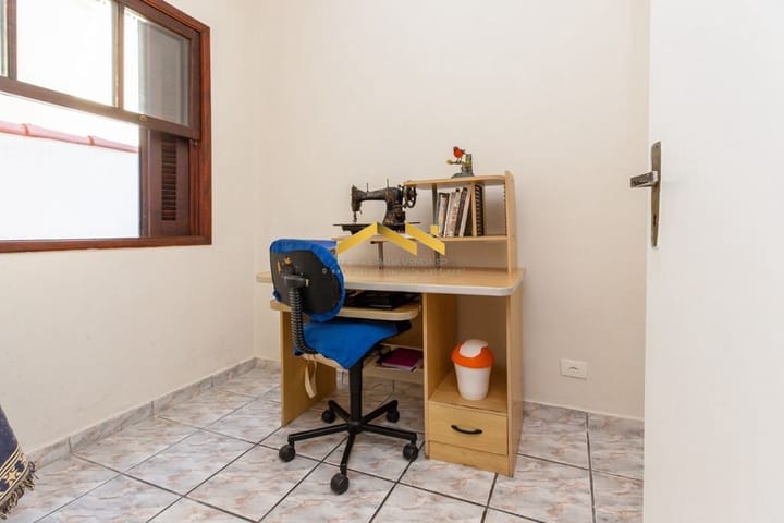 Casa à venda com 4 quartos, 179m² - Foto 17