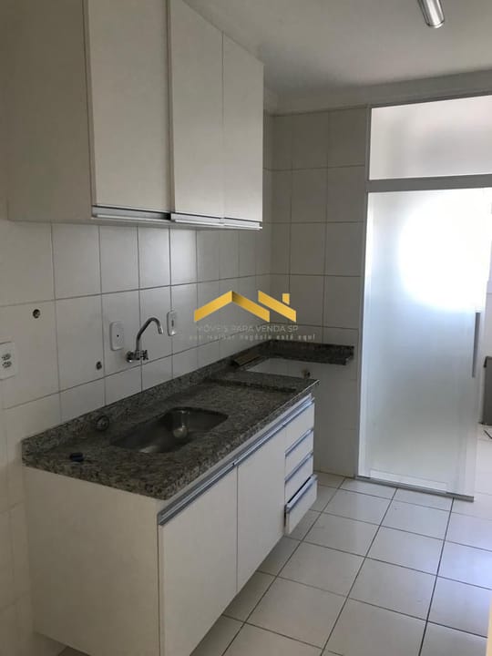 Apartamento à venda com 2 quartos, 63m² - Foto 17