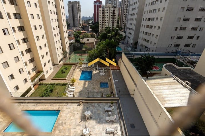 Apartamento à venda com 2 quartos, 74m² - Foto 24