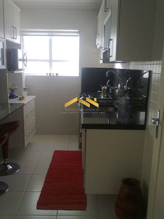 Apartamento à venda com 3 quartos, 90m² - Foto 17