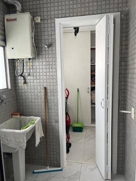 Apartamento à venda com 2 quartos, 64m² - Foto 12