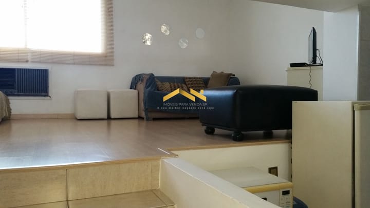 Apartamento à venda com 2 quartos, 70m² - Foto 1