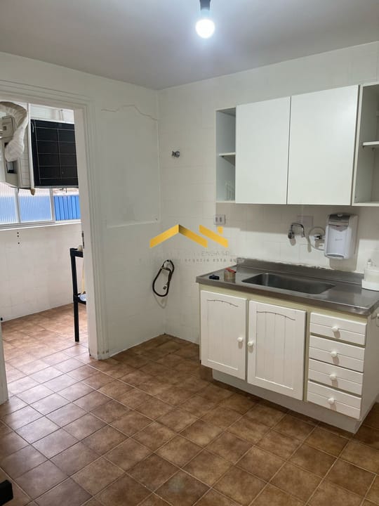 Apartamento à venda com 2 quartos, 90m² - Foto 4