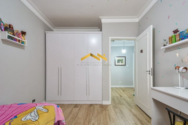 Casa à venda com 3 quartos, 160m² - Foto 8