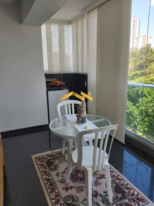 Apartamento à venda com 3 quartos, 135m² - Foto 5