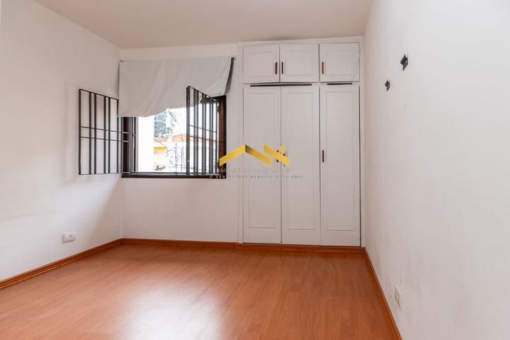 Casa à venda com 3 quartos, 128m² - Foto 5