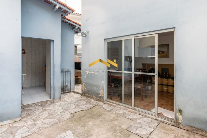 Casa à venda com 3 quartos, 136m² - Foto 14