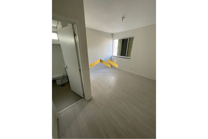 Apartamento à venda com 3 quartos, 137m² - Foto 10