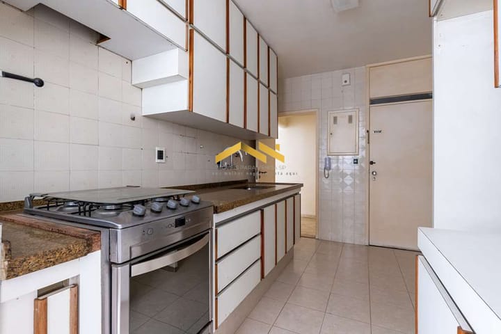 Apartamento à venda com 3 quartos, 101m² - Foto 16