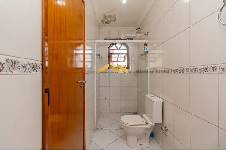 Casa à venda com 3 quartos, 211m² - Foto 28