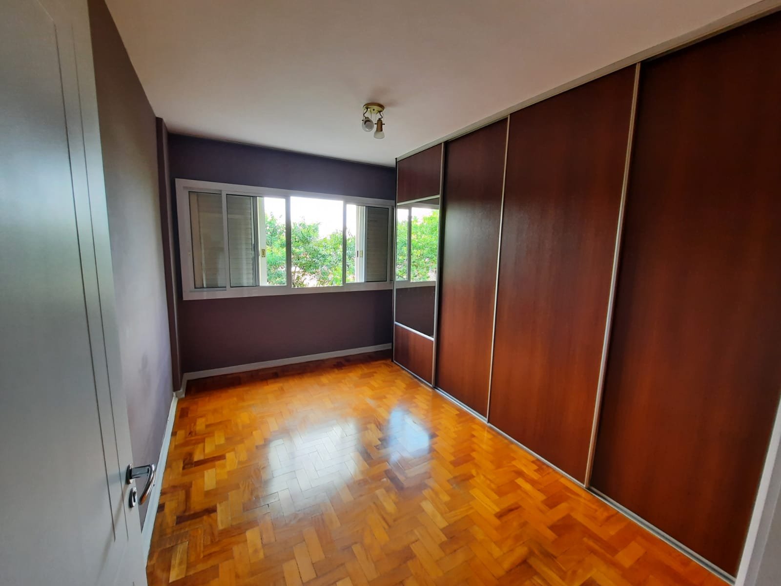 Apartamento à venda com 3 quartos, 98m² - Foto 9