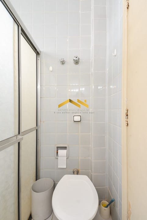 Apartamento à venda com 3 quartos, 239m² - Foto 8