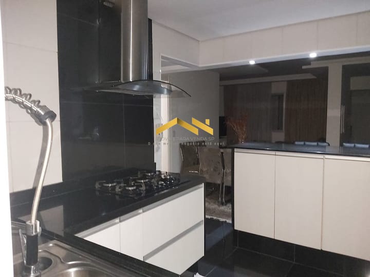 Apartamento à venda com 3 quartos, 135m² - Foto 10