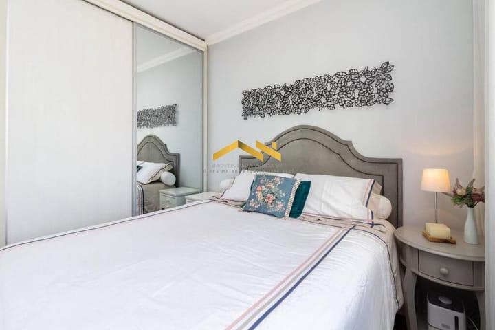 Apartamento à venda com 2 quartos, 66m² - Foto 12