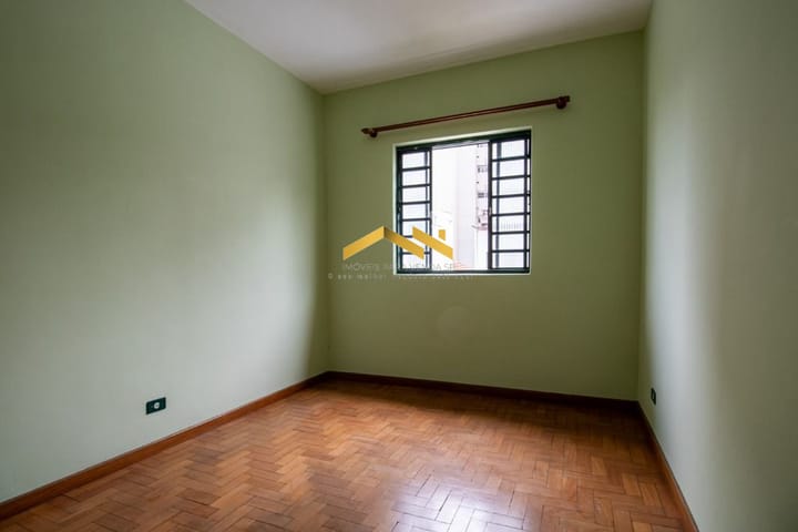 Casa à venda com 4 quartos, 236m² - Foto 4