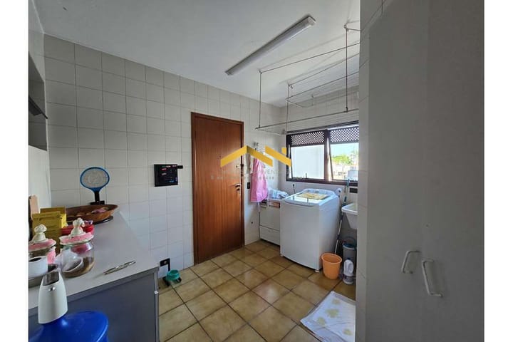 Apartamento à venda com 4 quartos, 214m² - Foto 24