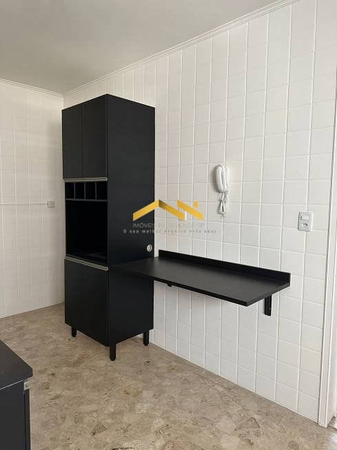 Apartamento à venda com 2 quartos, 105m² - Foto 4