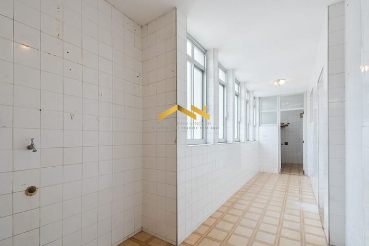 Apartamento à venda com 3 quartos, 181m² - Foto 11