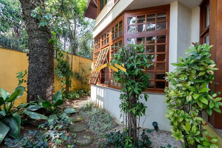 Casa à venda com 4 quartos, 440m² - Foto 25