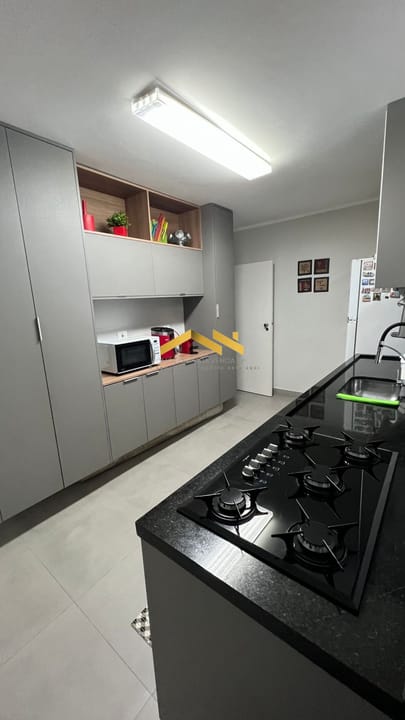 Apartamento à venda com 3 quartos, 111m² - Foto 35