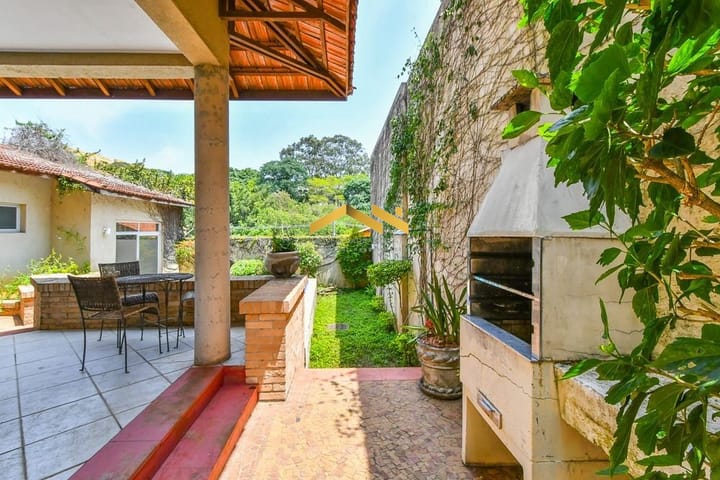 Casa à venda com 4 quartos, 365m² - Foto 36