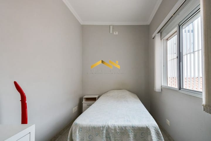 Casa à venda com 3 quartos, 200m² - Foto 57