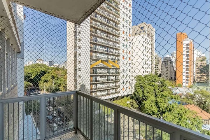 Apartamento à venda com 3 quartos, 206m² - Foto 21