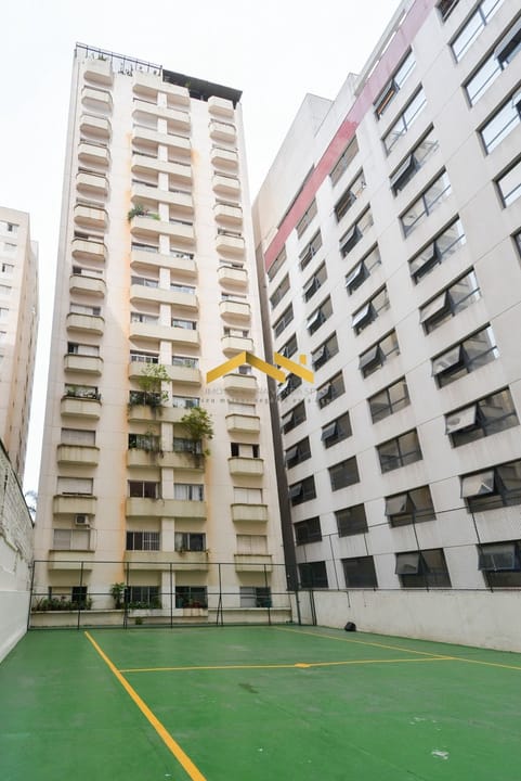 Apartamento à venda com 2 quartos, 83m² - Foto 11