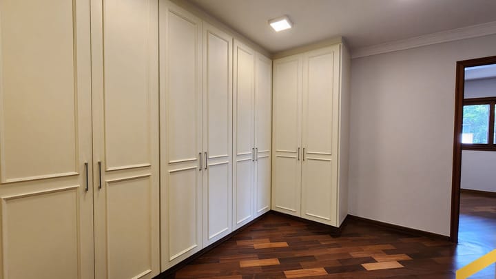 Casa à venda com 4 quartos, 480m² - Foto 18