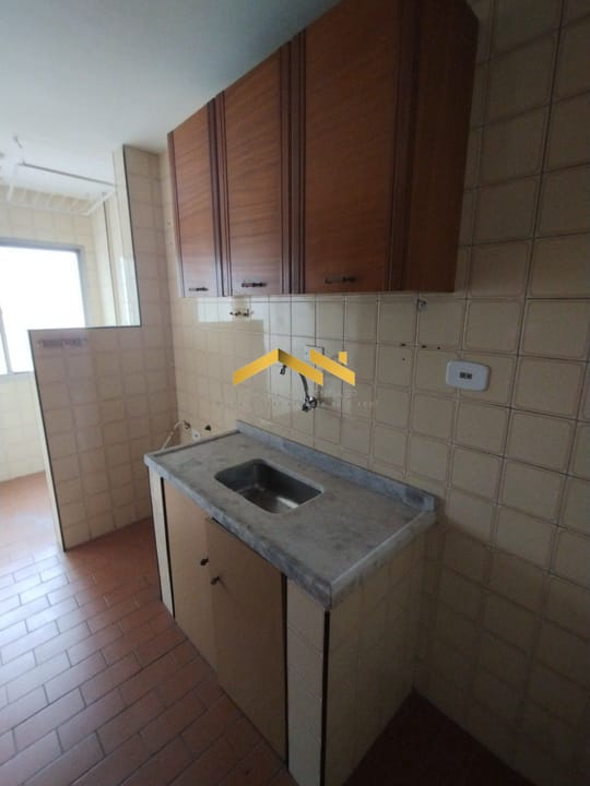 Apartamento à venda com 2 quartos, 55m² - Foto 4