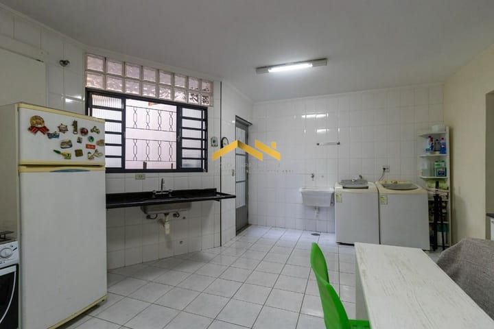 Casa à venda com 3 quartos, 184m² - Foto 13