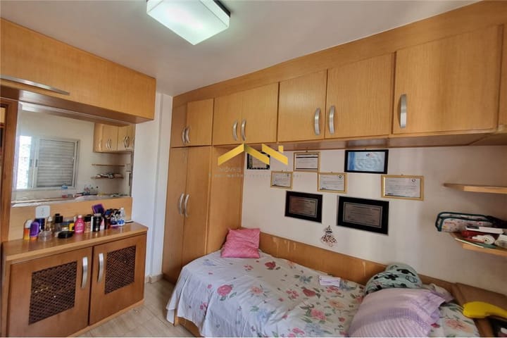 Apartamento à venda com 2 quartos, 85m² - Foto 32