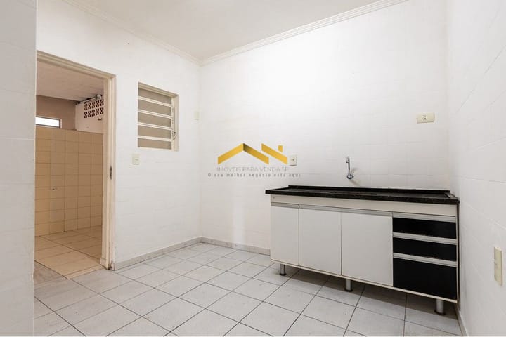 Casa à venda com 3 quartos, 200m² - Foto 11