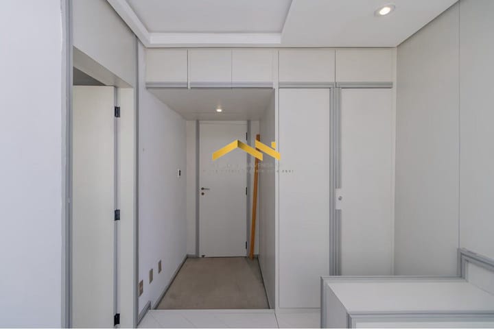 Apartamento à venda com 4 quartos, 238m² - Foto 14