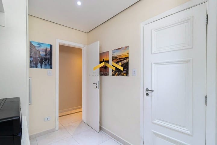 Apartamento à venda com 3 quartos, 224m² - Foto 9