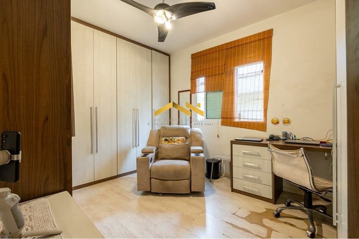 Casa à venda com 4 quartos, 229m² - Foto 21