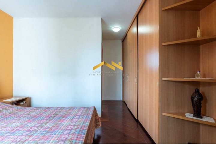 Apartamento à venda com 4 quartos, 200m² - Foto 7