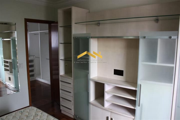 Apartamento à venda com 4 quartos, 230m² - Foto 12