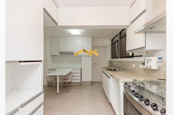 Apartamento à venda com 3 quartos, 144m² - Foto 6