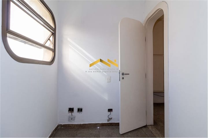 Apartamento à venda com 4 quartos, 231m² - Foto 14