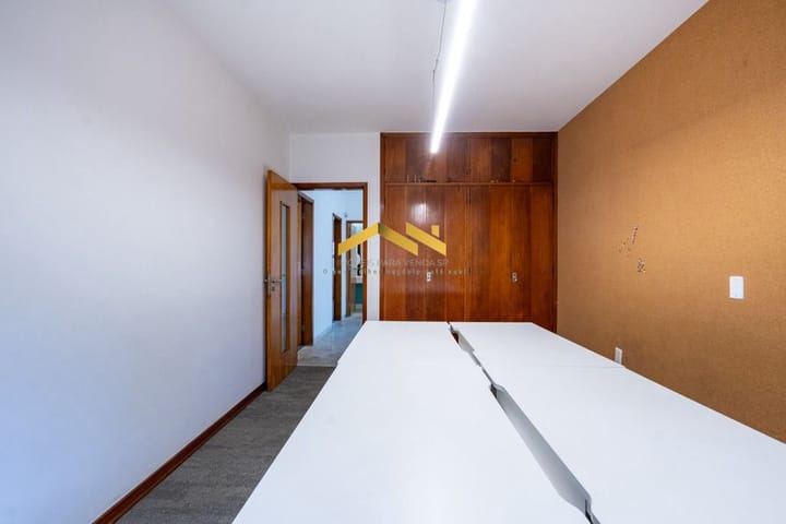 Casa à venda com 3 quartos, 216m² - Foto 41